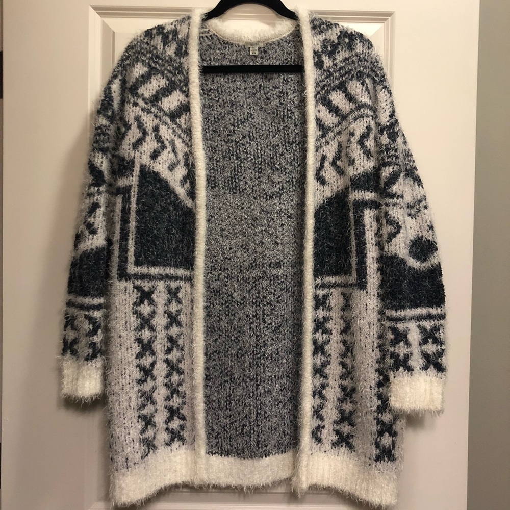 Fluffy Urban Outfitters Blue/White Cardigan